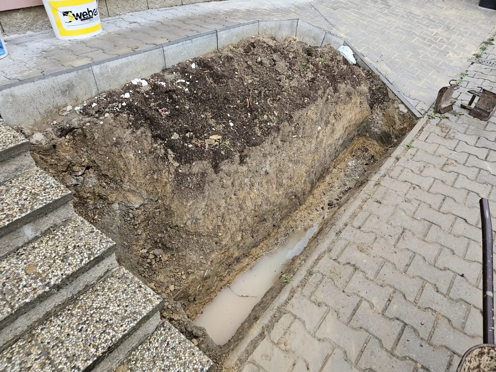 Realizace drenáže rodinného domu – fotografie z realizace